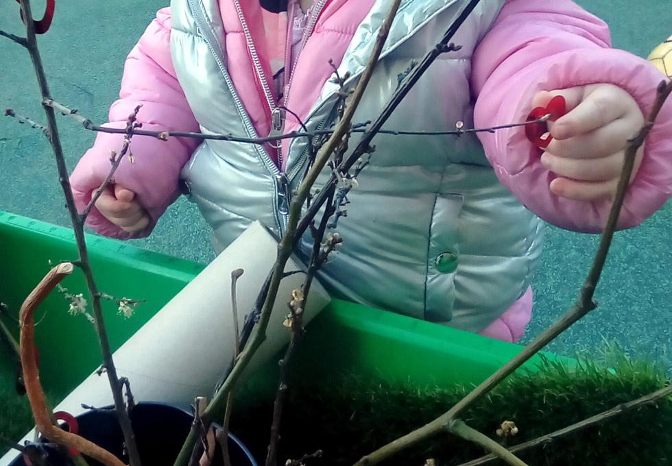 Chidrens Nursery Rotherham / Parkgate / Granby Nurseries 01709 710709